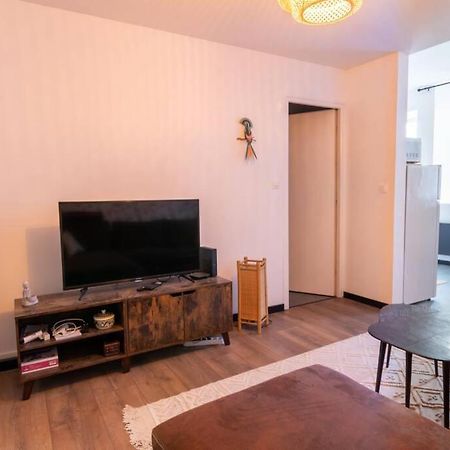 *Appartement Au Bout Du Monde Thouars* Exteriör bild