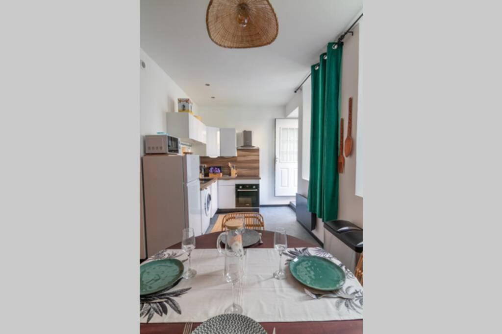 *Appartement Au Bout Du Monde Thouars* Exteriör bild