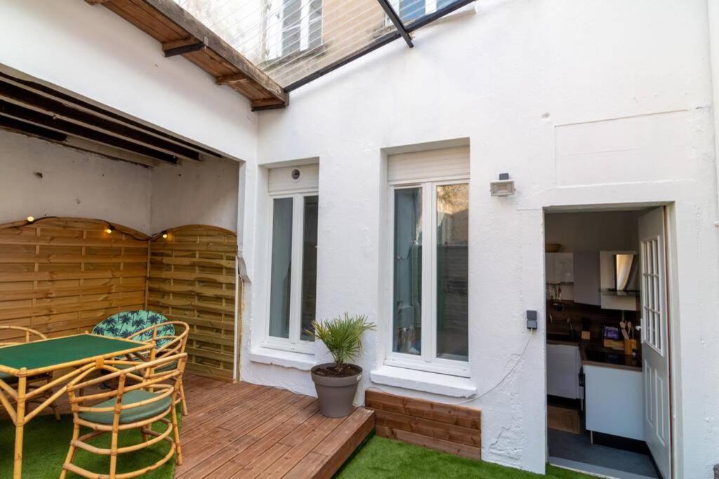 *Appartement Au Bout Du Monde Thouars* Exteriör bild